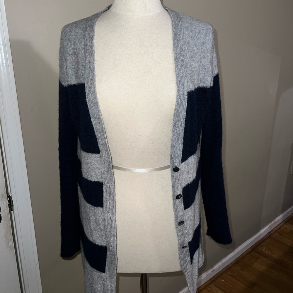 Laundry By Shelli Segal Gray and Navy Cardigan
